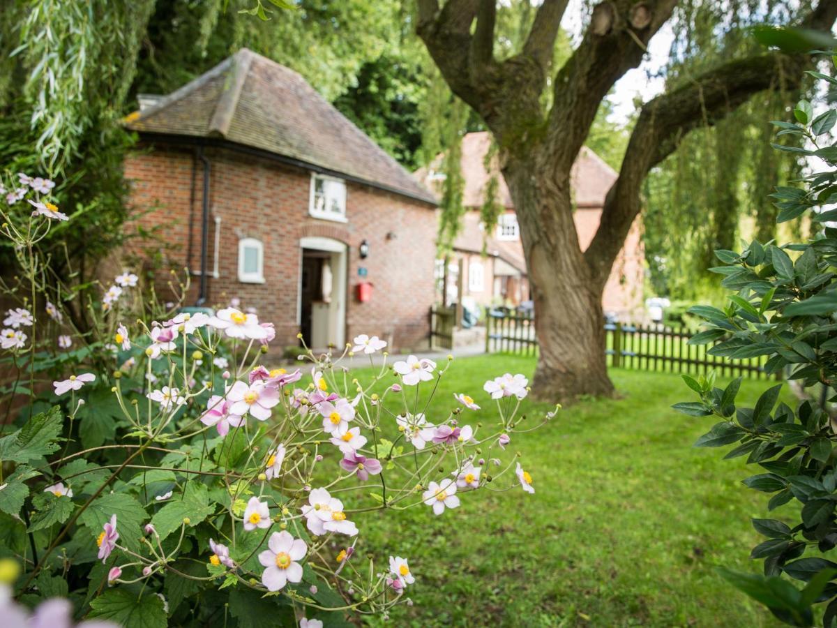 Weir Cottage เมดสโตน ภายนอก รูปภาพ